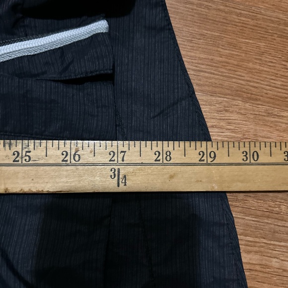 Nike 1/4 Zip Windbreaker Pullover Size Medium Gray/Red - Picture 12 of 13